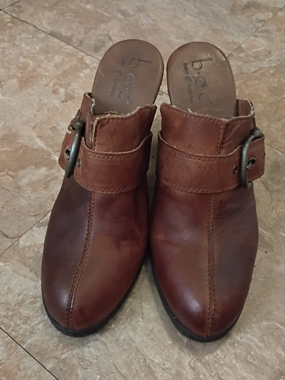 b.o.c. by Born Women’s Brown Leather Slip-On Mules